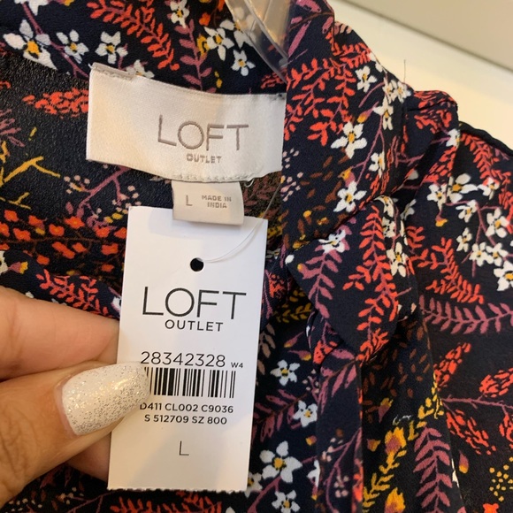 NWT L LOFT Floral Tie Neck Shell - Picture 4 of 8